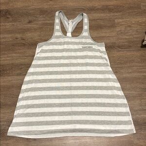 women’s gray and white stripe tank